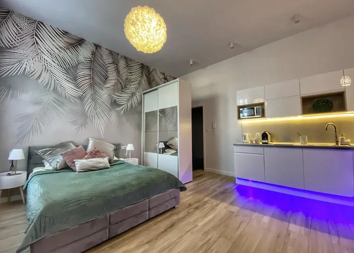Apartament Bialy Z Jacuzzi